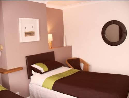 ويستون سوبر مير Fernlea Guest House المظهر الخارجي الصورة